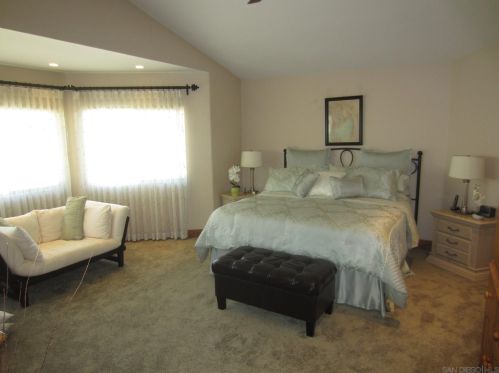 3986 Caminito Cassis, San Diego CA 92122-1977 exterior