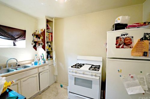 5101 Lindsey Ave, Pico Rivera CA  90660-2732 exterior