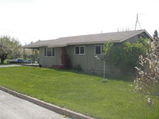 996 Summit St, Colville, WA 99114-9310