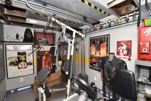 4145 92, Milwaukee WI 53228-2131 exterior