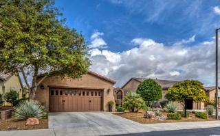 13066 Running Deer Trl, Peoria, AZ 85383-2034