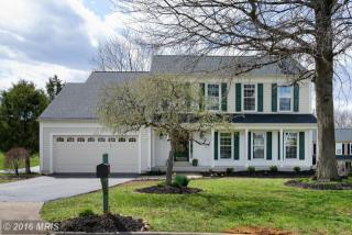 13133 Frog Hollow Ct, Herndon, VA 20171-3820