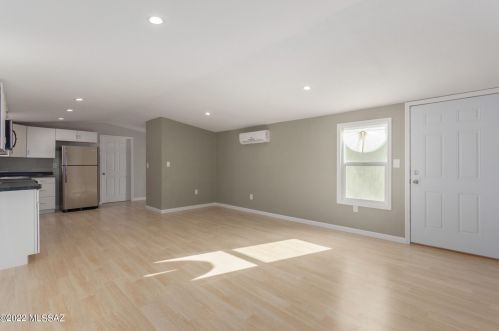 12350 Vegas Dr, Tucson, AZ 85736-1934
