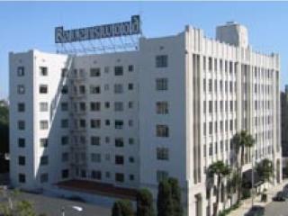 571 Rossmore Ave, Los Angeles CA  90004-2407 exterior