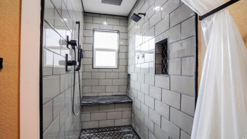 245 Wykoff Dr, Vacaville CA  95688-3546 exterior