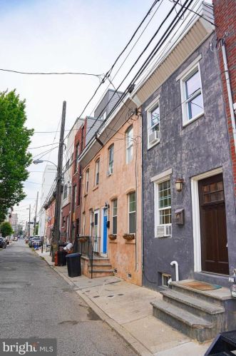 2023 Hope St, Philadelphia PA  19122-1706 exterior