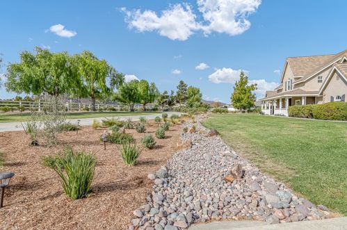 29172 Vallejo Ave, Temecula CA  92592-2302 exterior