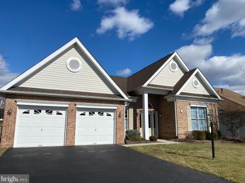 61 Sydney Rd, Southampton, PA 18966-2887