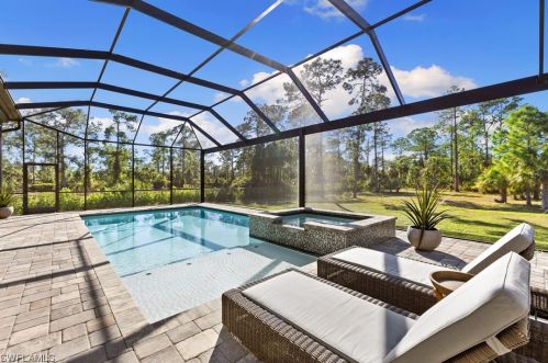 631 25th St, Naples FL  34120-1843 exterior