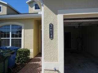 2614 Rutledge Ct, Winter Haven FL  33884-5228 exterior