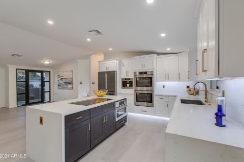 8309 Highland Ave, Scottsdale AZ  85251-1732 exterior