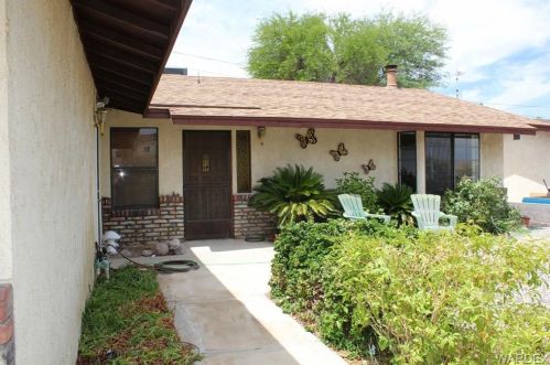 1445 Rio Vista Dr, Bullhead City, AZ 86442-6882