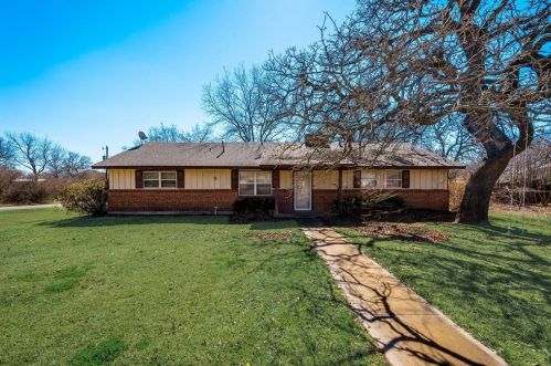 131 Joyce Dr, Argyle, TX 76226-5811