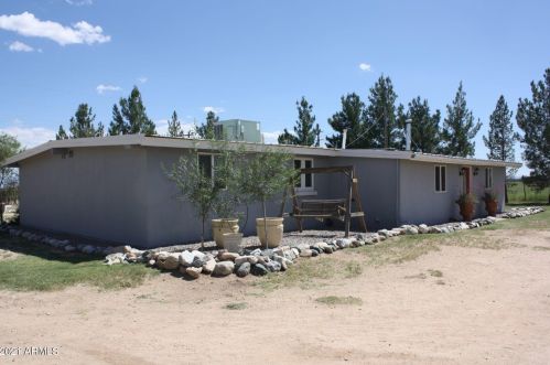 3313 Cochise Stronghold Rd, Cochise, AZ 85606-8767