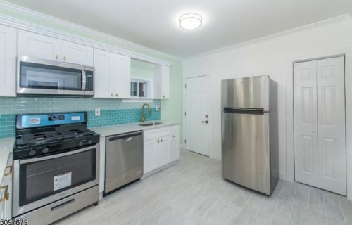 535 Clinton St, East Orange NJ  07018-1031 exterior