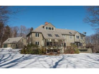 169 Kings Hwy, Hancock NH  03449-5118 exterior