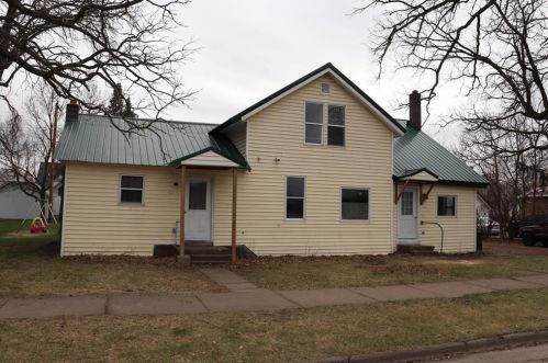 400 Buckman St, Augusta, WI 54722-9127