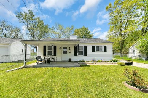 402 Lynn Dr, Marion, OH 43302-1855