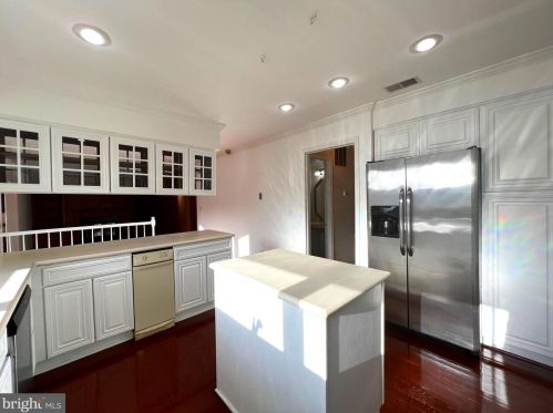 1408 Golf Course Dr, Bowie MD  20721-2330 exterior