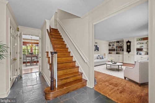 1002 Weldin Cir, Wilmington, DE 19803-3204