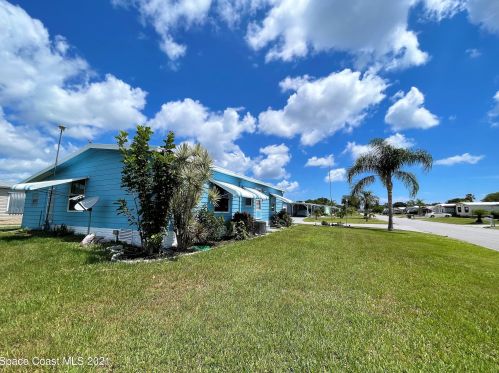 942 Hyacinth Cir, Sebastian, FL 32976-7669