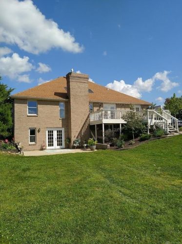 8283 Wellbaum Rd, Brookville OH  45309-9236 exterior