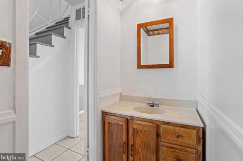 44 Middleton Ln, Willingboro NJ  08046-3148 exterior