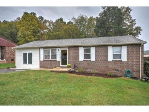 283 Cedar Valley Blvd, Johnson City, TN 37615-7709