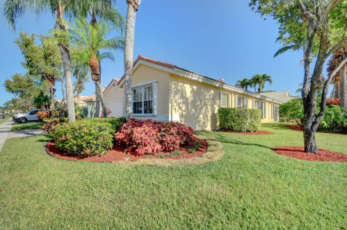 6755 Indianwood Way, Boynton Beach, FL 33437-6010
