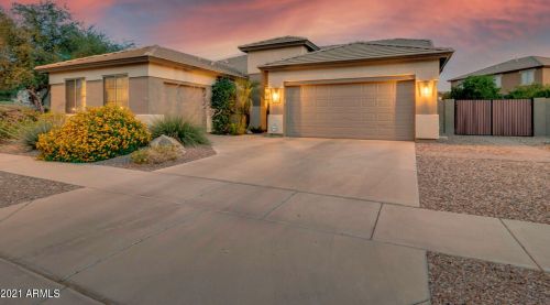 4351 Sundance Ct, Gilbert, AZ 85297-9640