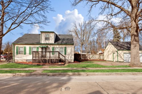 5010 60th St, Milwaukee WI  53220-4620 exterior