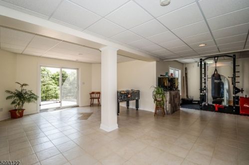 21 Patrick Henry Pl, East Amwell Township NJ  08551-1805 exterior