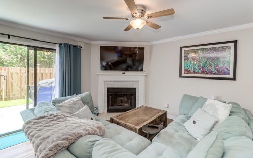 1823 Parc Vue Ave, Mount Pleasant SC  29464-7512 exterior