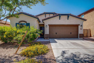 10847 Saddlehorn Rd, Peoria, AZ 85383-9685