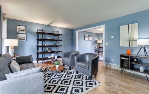701 Broadview Dr, Green Bay, WI 54301-2841