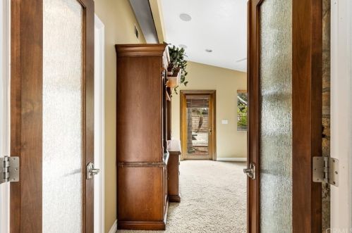 818 South St, Anaheim CA  92805-4415 exterior