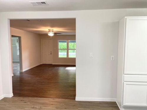 705 Main St, Greenville TX  75401-2027 exterior