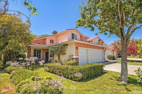 25815 Bronte Ln, Santa Clarita, CA 91381-1133