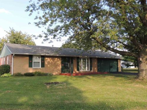 1961 Washington Ct, Frankfort, IN 46041-2244