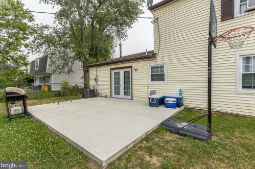 131 Toledo Ln, Willingboro NJ  08046-3722 exterior