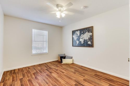 2012 Paisley St, Denton TX  76209-4755 exterior