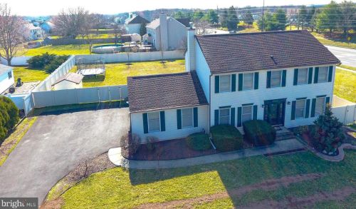 2021 Whitehorse Hamilton Square Rd, Trenton, NJ 08690-2811