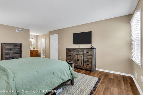 19 Conifer St, Wall Township NJ  07731-2620 exterior