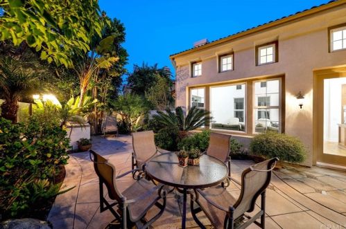 1 Venezia, Newport Beach, CA 92657-1605