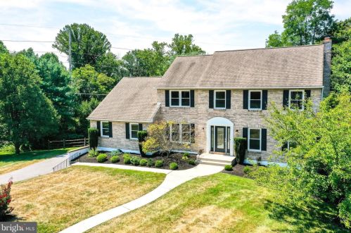239 Hawkes Ct, Hockessin DE  19707-1351 exterior