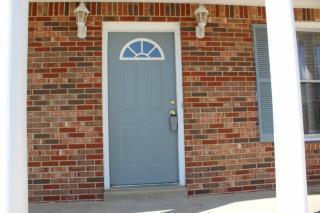 530 Hay Market Rd, Clarksville, TN 37043-5719