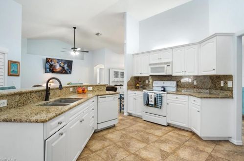 407 Prospect Ave, Lehigh Acres FL  33972-7842 exterior