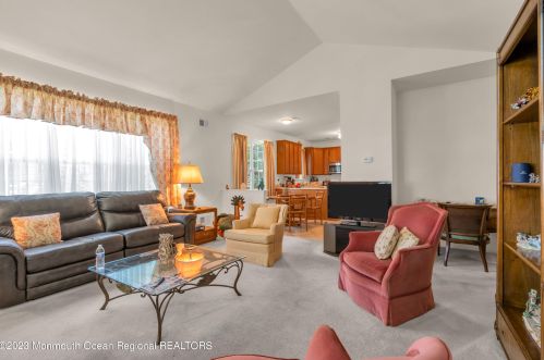 432 Monticello Ln, Lakewood NJ  08701-5790 exterior