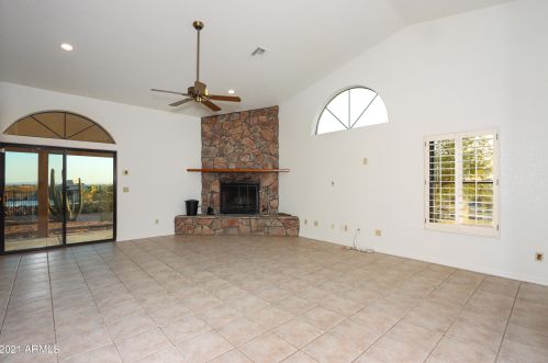 10942 Linnet Rd, Casa Grande, AZ 85194-7106
