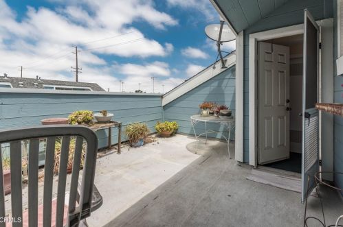 456 Wooley Rd, Oxnard CA  93030-0072 exterior